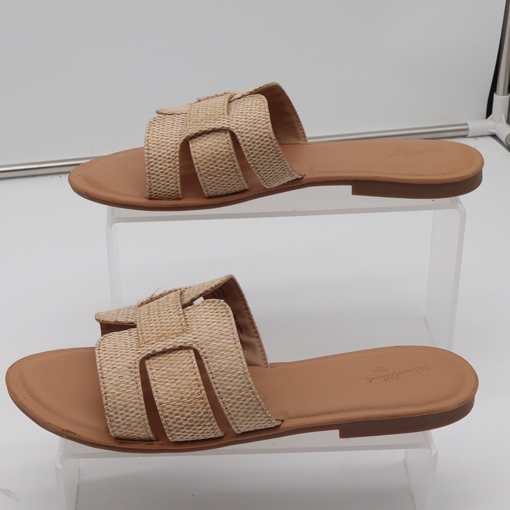 Universal Thread Sandals Womens 9.5 Slide Tan Woven H-Band Flat Casual Excellent